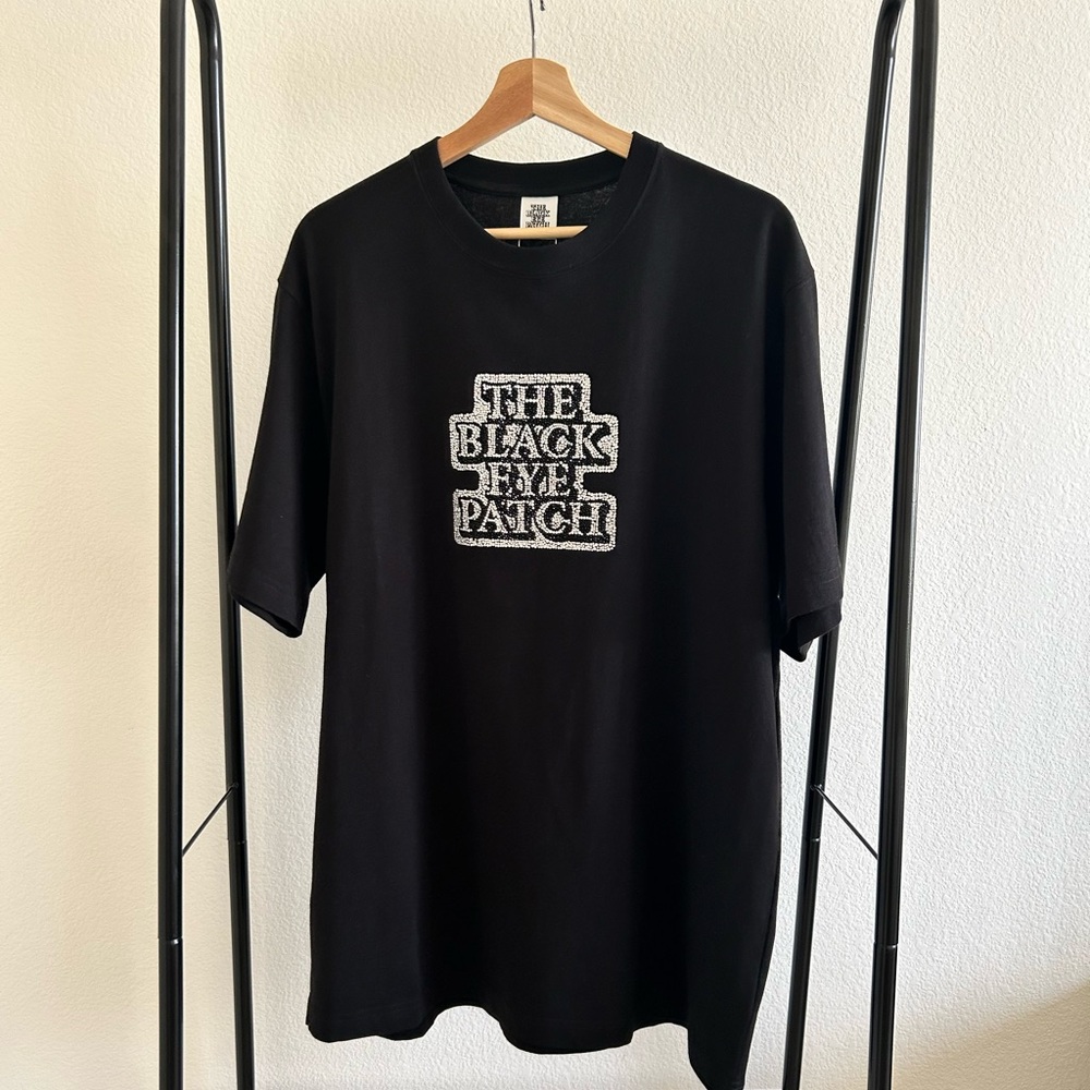 The Black Eye Patch Rhinestone Logo Tee XL Black Japan Streetwear